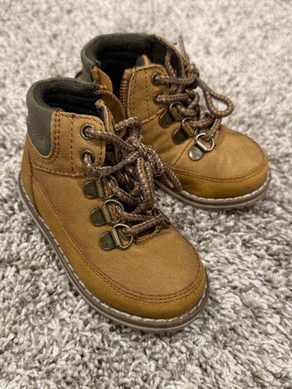 Children's Place Toddler Boy Contrast Cuff Lace-Up Boots | Size 5
